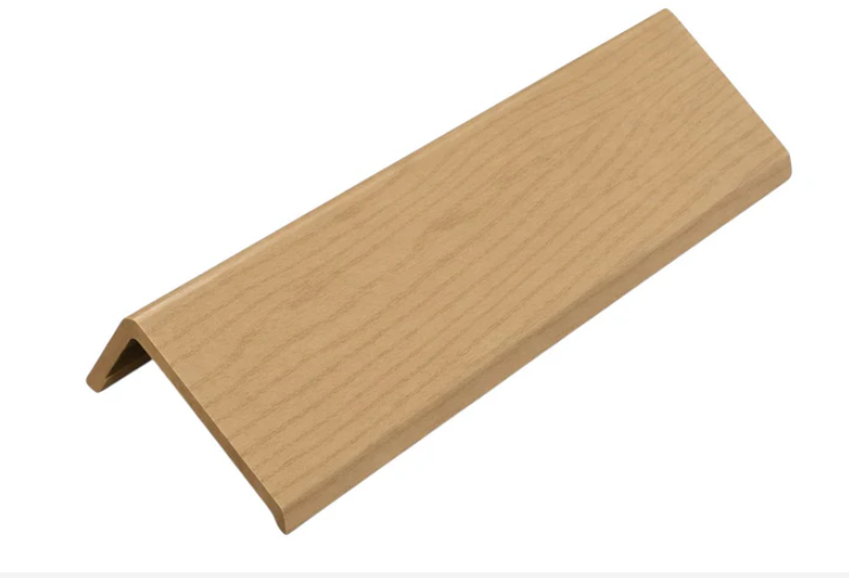 Oak wall panel trim corner piece